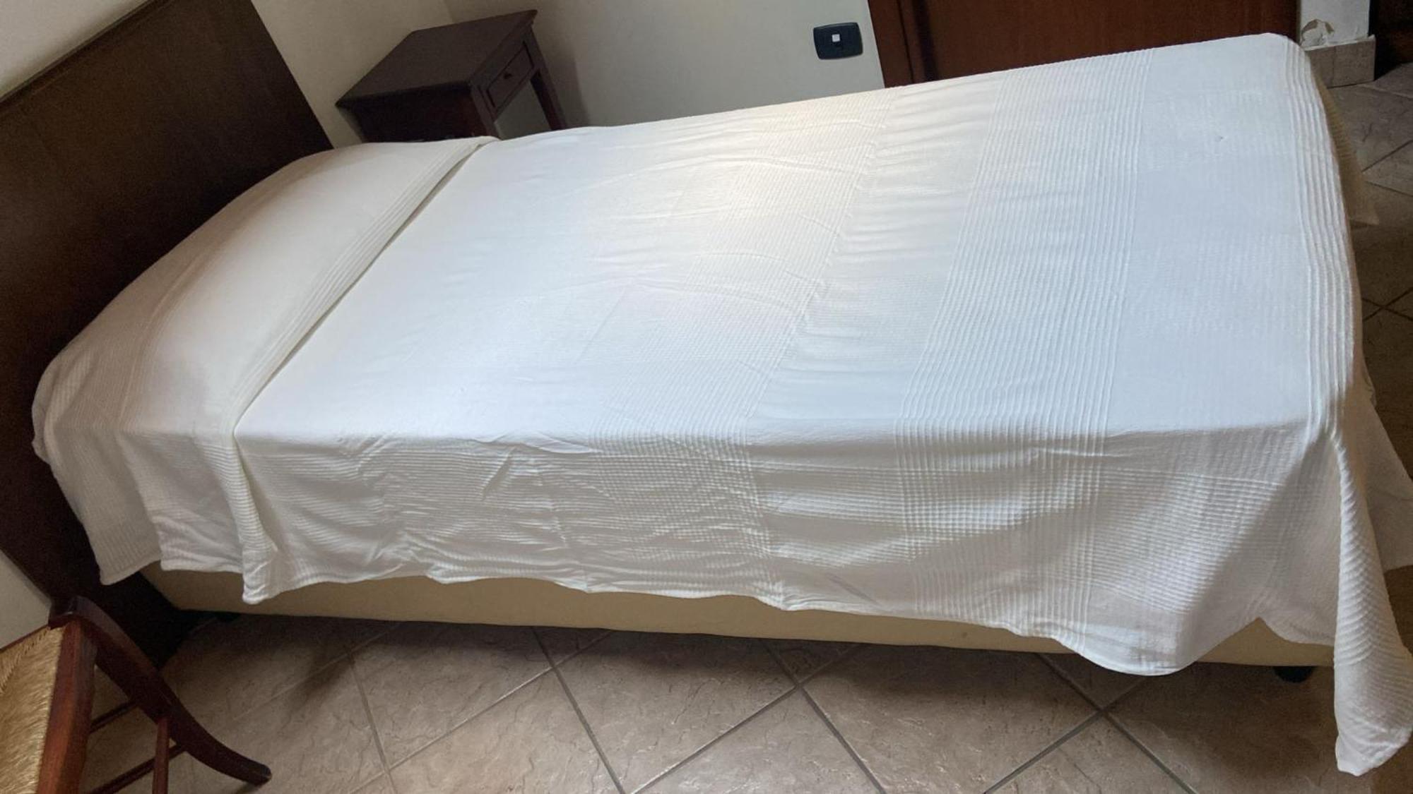 Hotel Capomulini 3 Stelle 아치레알레 외부 사진